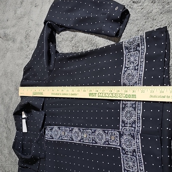 Liz Claiborne Sheer Black White Patterned Polka Dot Top Size 12 - Picture 6 of 6